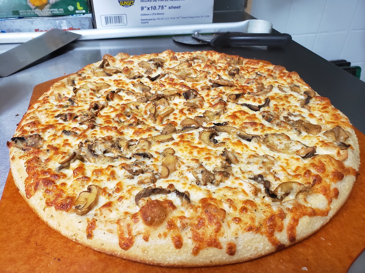 Alfredo Chicken Pizza (XL 16")